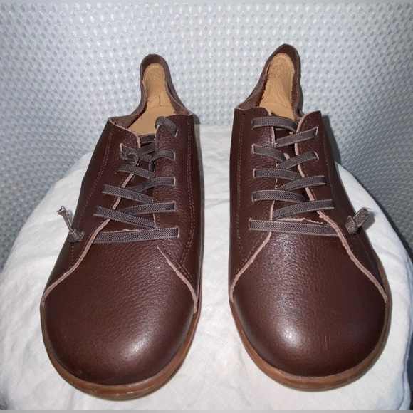 Women’s brown leather shoes size US 8‎ - Picture 1 of 10